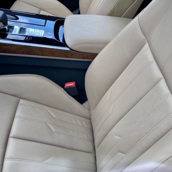 Audi A8  из Германии (43407)