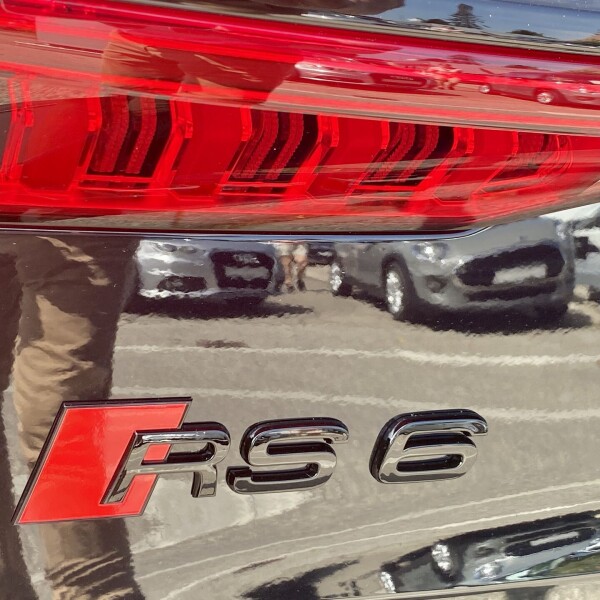 Audi RS6 из Германии (43446)
