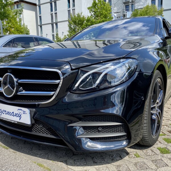 Mercedes-Benz E-Klasse из Германии (43510)