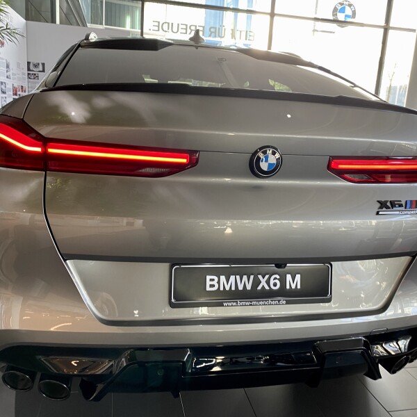 BMW X6 M из Германии (44416)
