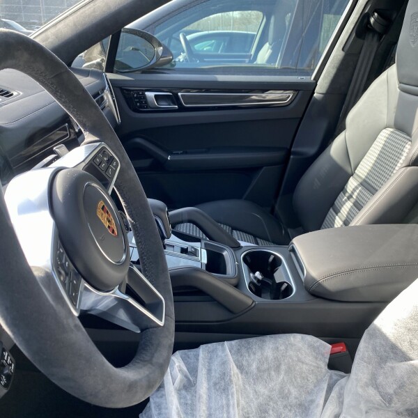 Porsche Cayenne из Германии (44555)