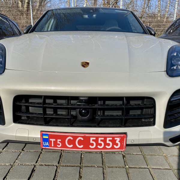 Porsche Cayenne из Германии (44520)