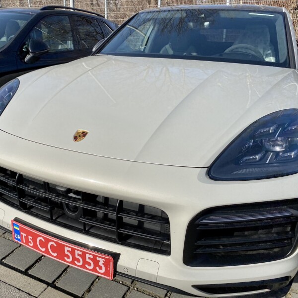 Porsche Cayenne из Германии (44525)