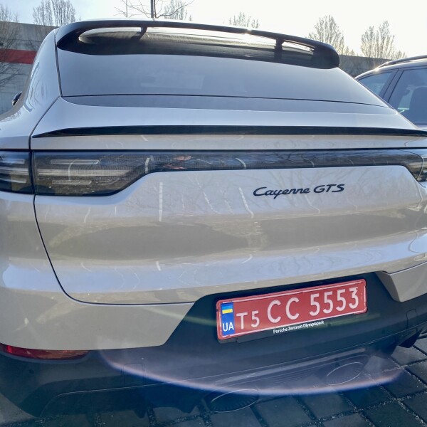 Porsche Cayenne из Германии (44541)