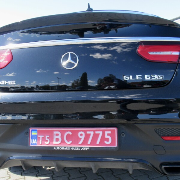Mercedes-Benz GLE-Coupe из Германии (44925)