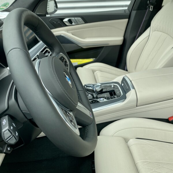 BMW X7 из Германии (48819)