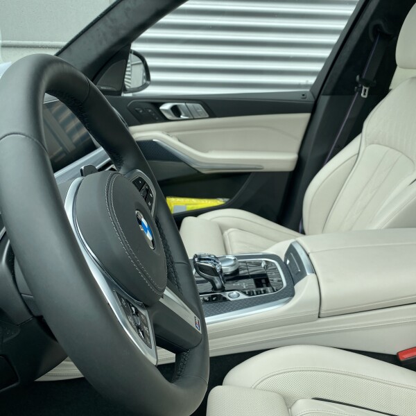 BMW X7 из Германии (48815)