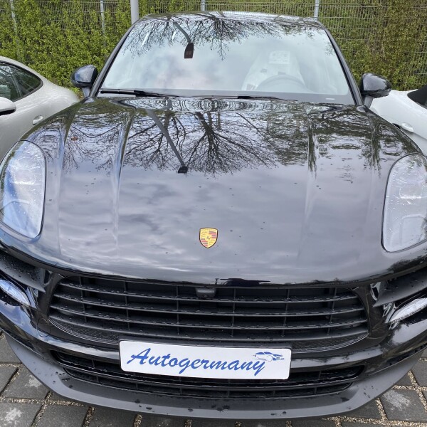 Porsche Macan из Германии (45135)