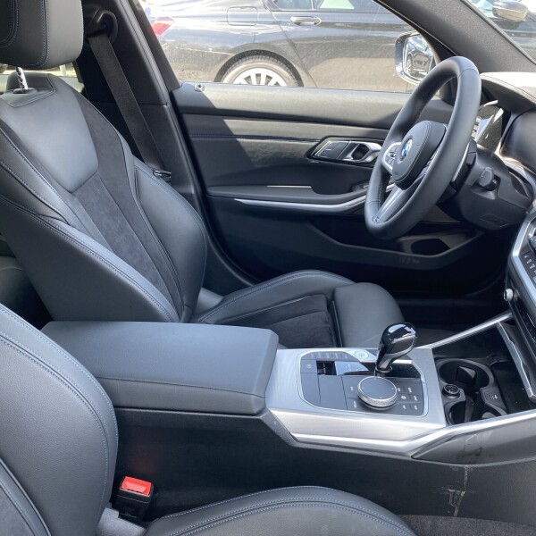 BMW  3-серии из Германии (45682)