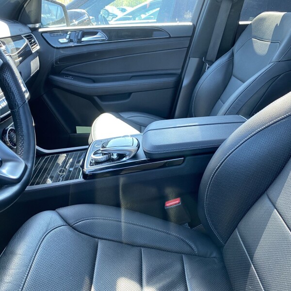 Mercedes-Benz GLS-Klasse из Германии (45906)
