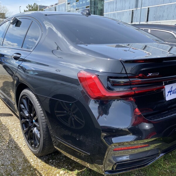 BMW 7-серии из Германии (46168)