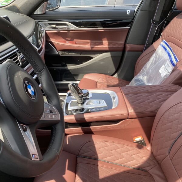 BMW 7-серии из Германии (46205)