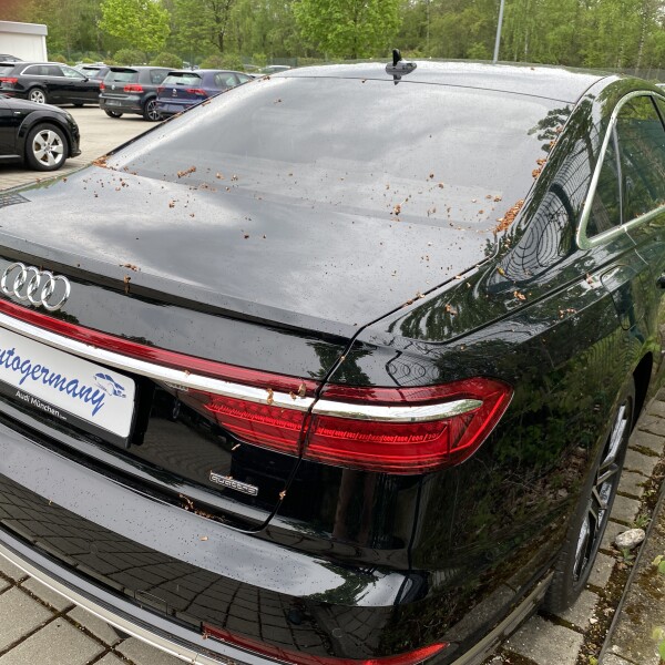 Audi A8  из Германии (46230)