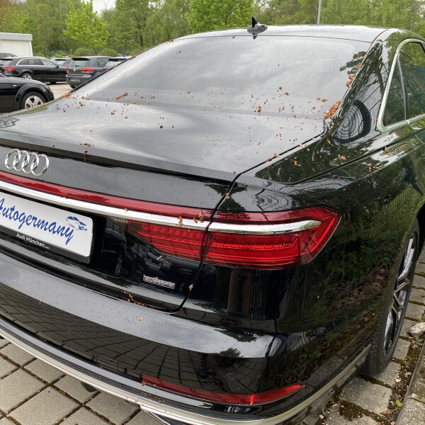 Audi A8  из Германии (46231)
