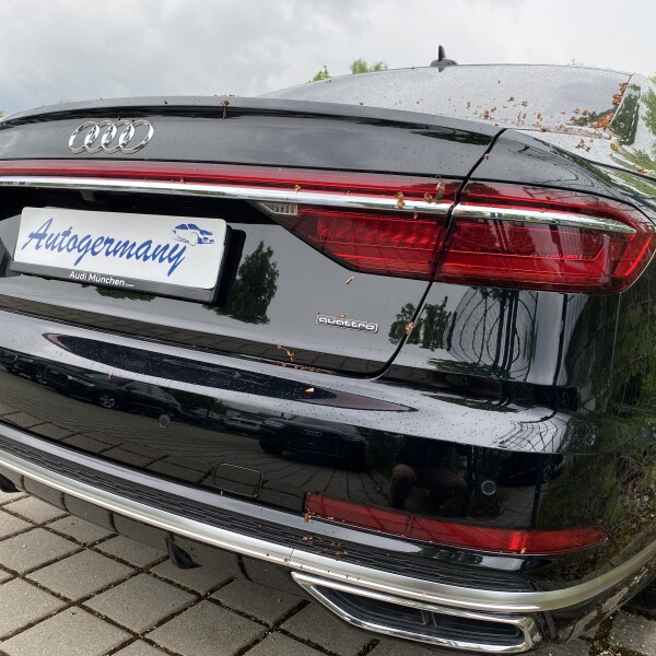 Audi A8  из Германии (46246)