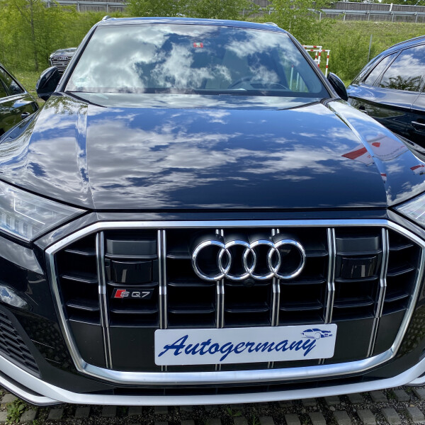 Audi SQ7 из Германии (46457)