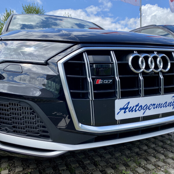 Audi SQ7 из Германии (46455)