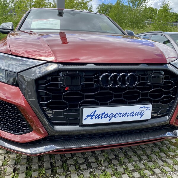Audi RSQ8 из Германии (49367)