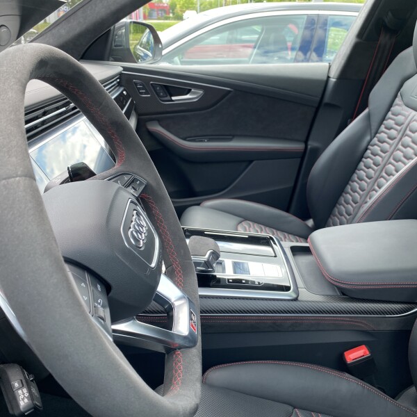 Audi RSQ8 из Германии (49401)