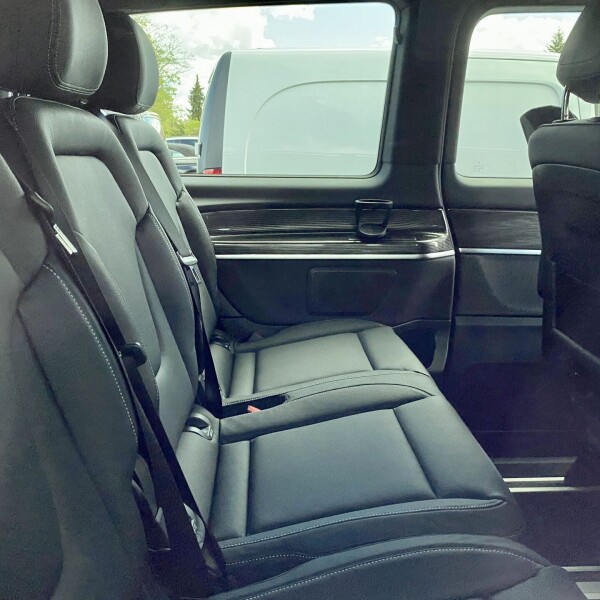 Mercedes-Benz EQV из Германии (46958)