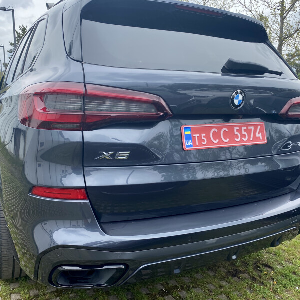 BMW X5  из Германии (46979)