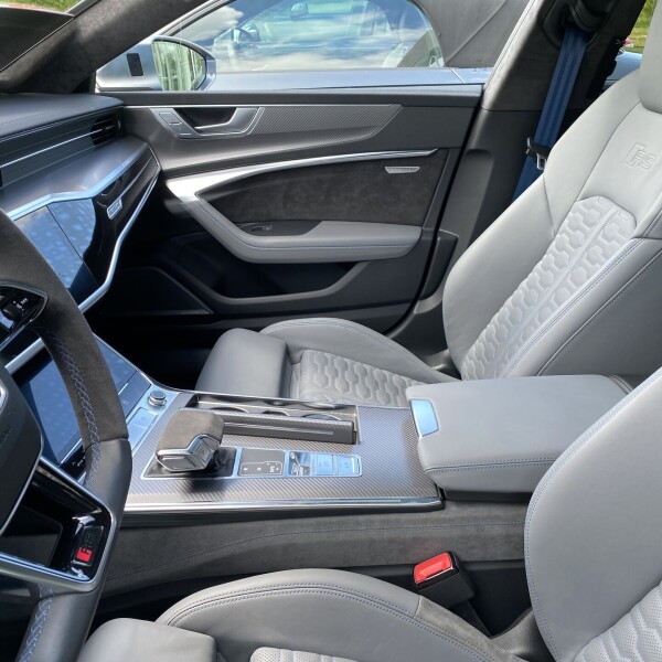 Audi RS7 из Германии (47142)