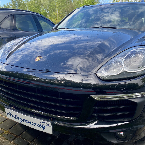 Porsche Cayenne из Германии (47345)