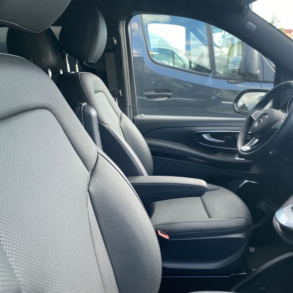 Mercedes-Benz Vito/ Viano V220, V250, V300 из Германии (47634)