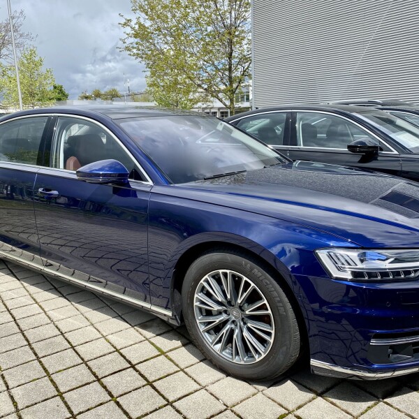 Audi A8  из Германии (47786)