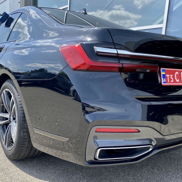 BMW 7-серии из Германии (48177)