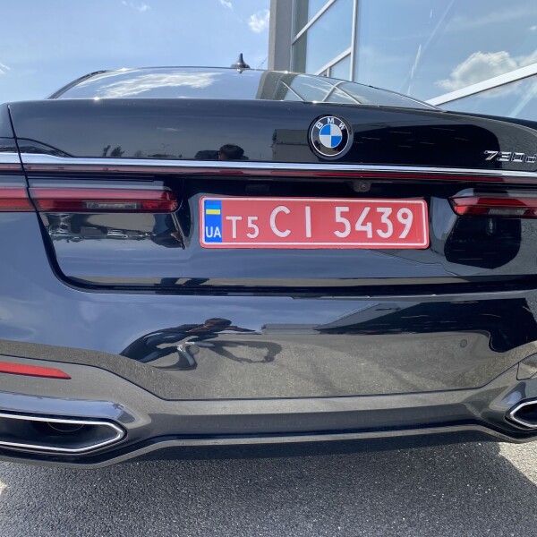 BMW 7-серии из Германии (48180)