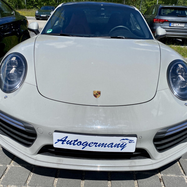 Porsche 911 из Германии (48229)