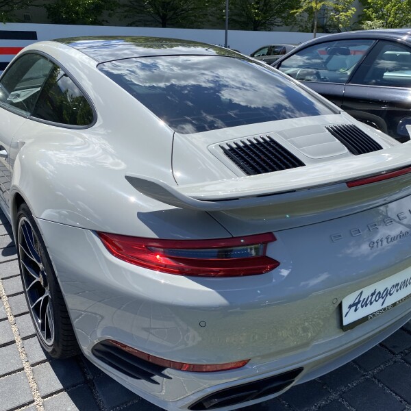 Porsche 911 из Германии (48257)