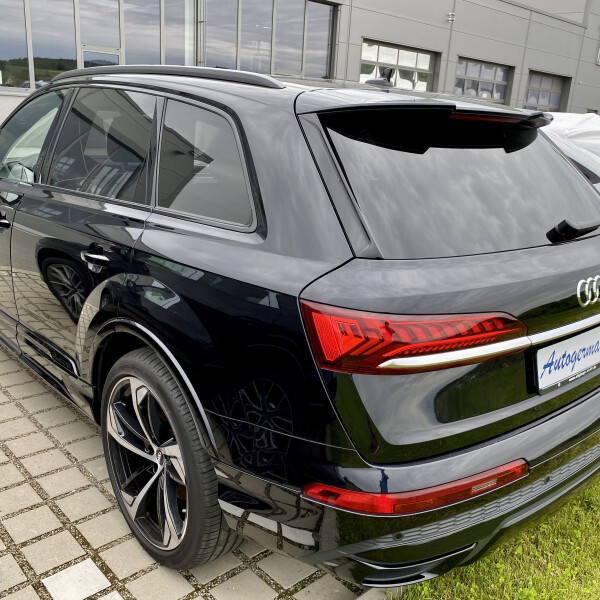 Audi Q7 из Германии (48297)