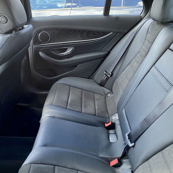 Mercedes-Benz E-Klasse из Германии (48368)
