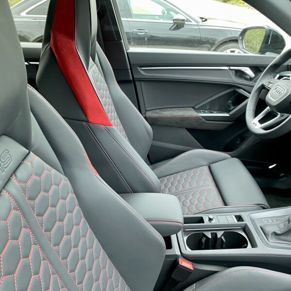 Audi RSQ3 из Германии (48590)