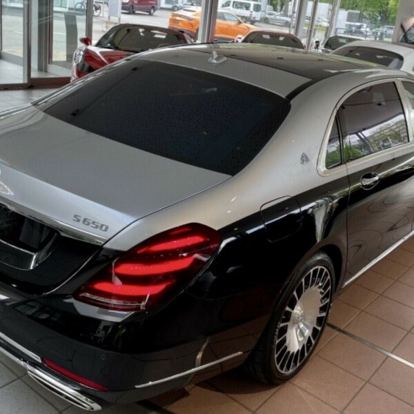 Mercedes-Benz Maybach  из Германии (48686)