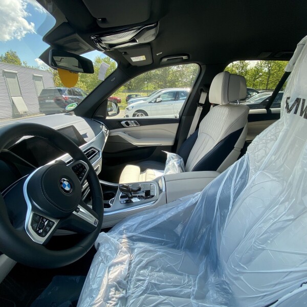 BMW X5  из Германии (49109)