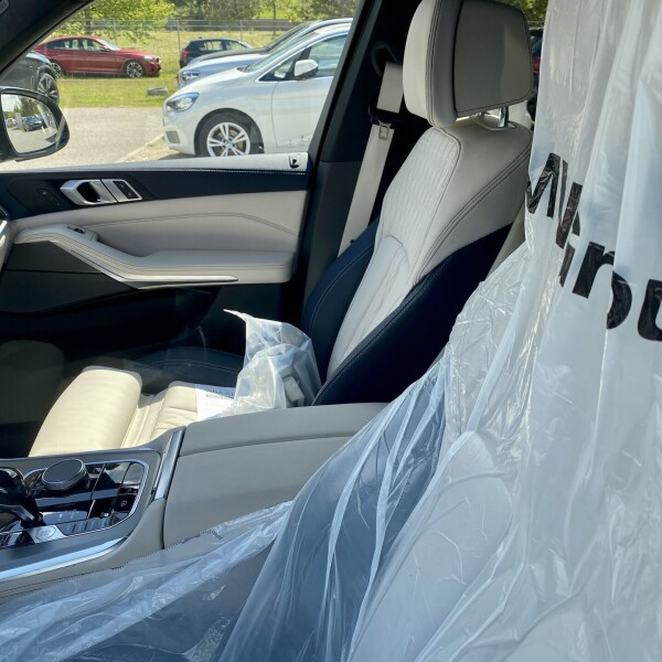 BMW X5  из Германии (49104)