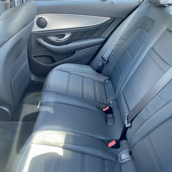 Mercedes-Benz E-Klasse из Германии (49351)