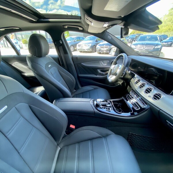Mercedes-Benz E-Klasse из Германии (49354)