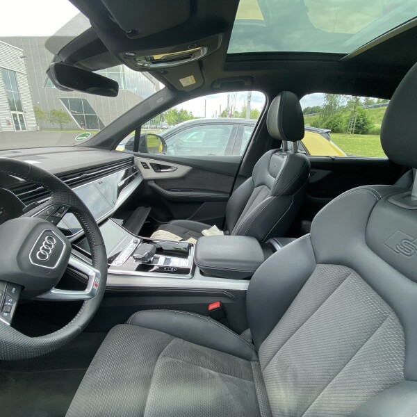 Audi Q7 из Германии (49595)
