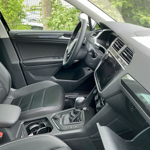 Volkswagen  Tiguan из Германии (49937)