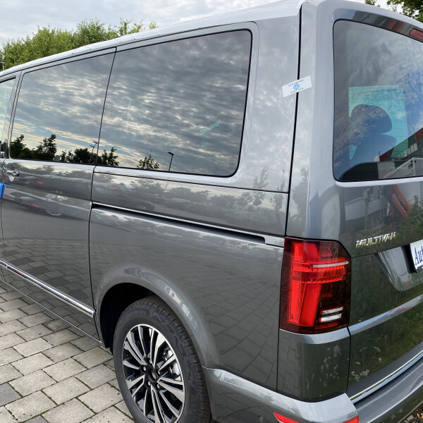 Volkswagen Multivan/Caravelle/Transporter из Германии (50107)