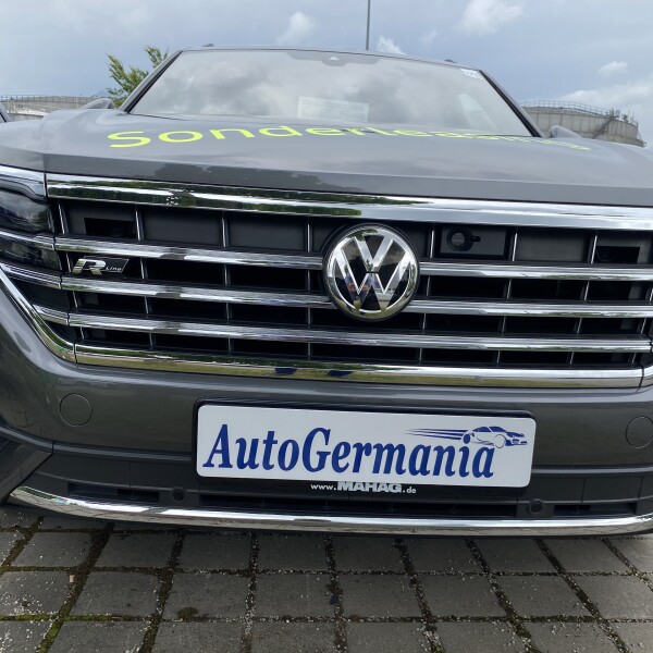 Volkswagen Touareg из Германии (50368)
