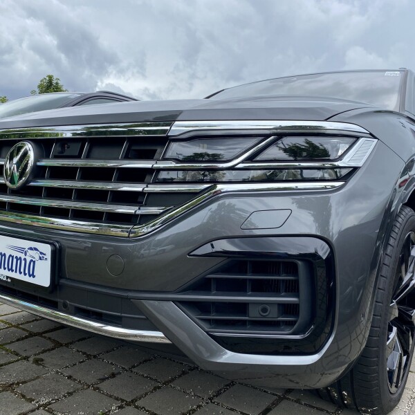 Volkswagen Touareg из Германии (50373)