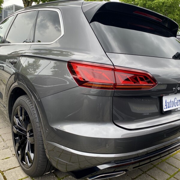 Volkswagen Touareg из Германии (50376)