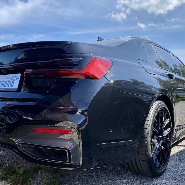 BMW 7-серии из Германии (52135)