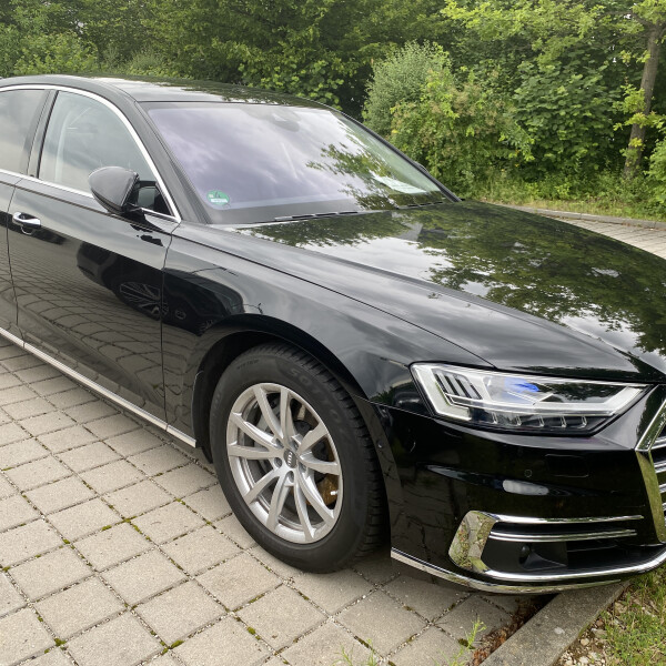 Audi A8  из Германии (50518)
