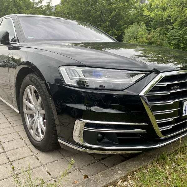 Audi A8  из Германии (50516)